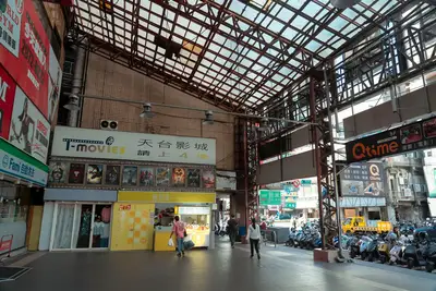 金枝雲電影ScreenX體驗 視覺革新為電影藝術帶來可能性 對比